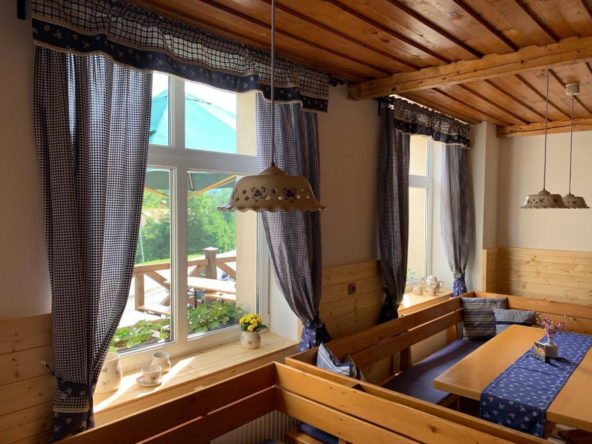 Penzion A Restaurace Vyhlidka Zelezna Ruda Luaran gambar