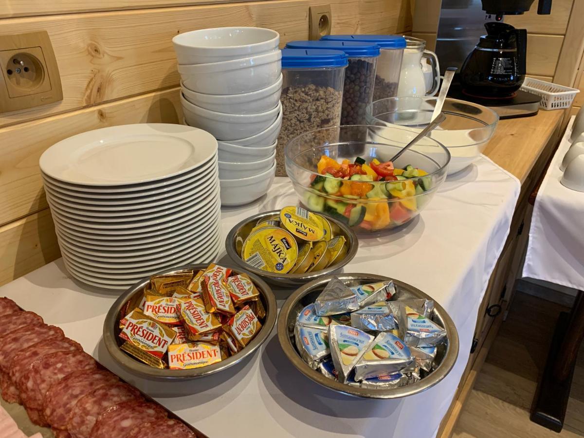 Penzion A Restaurace Vyhlidka Zelezna Ruda Luaran gambar
