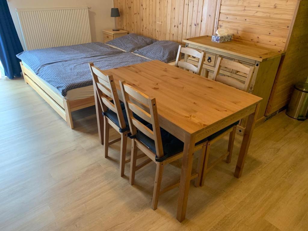 Penzion A Restaurace Vyhlidka Zelezna Ruda Luaran gambar